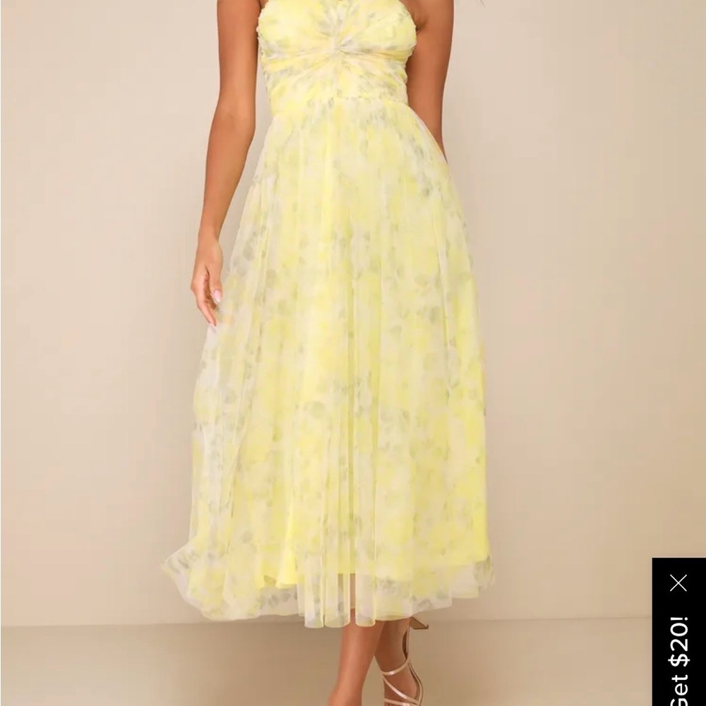 Lulu's Strapless Yellow Floral Dress